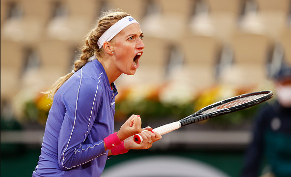 星空体育-关于科维托娃回归赛场，比分优势明显首场状态亮眼，皇家马德里观众沸腾！的信息